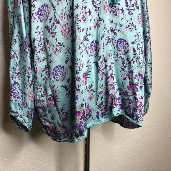 Sundance blue purple floral tassel tie silk blend top size Small - Picture 3 of 15